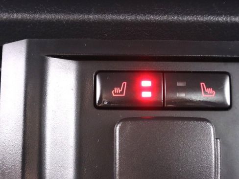 Used 2021 Ford F150 Lariat w/ Equipment Group 502A High image 44