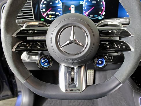Certified 2025 Mercedes-Benz GLE 53 AMG 4MATIC image 18