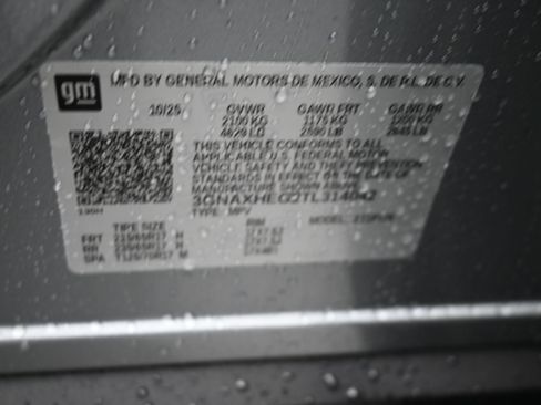 Used 2026 Chevrolet Equinox LT FWD image 14