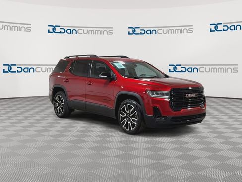Used 2021 GMC Acadia SLE w/ Driver Convenience Package FWD image 2