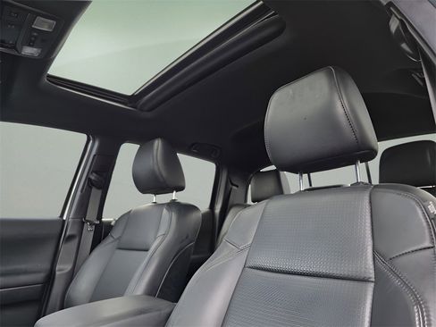 Used 2023 Toyota Tacoma TRD Off-Road w/ TRD Premium Off Road Package image 20