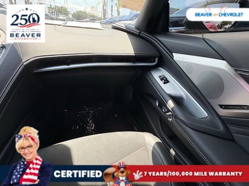 Used 2025 Chevrolet Corvette Z06 RWD image 17