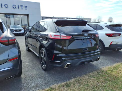 Used 2023 Ford Edge ST image 5