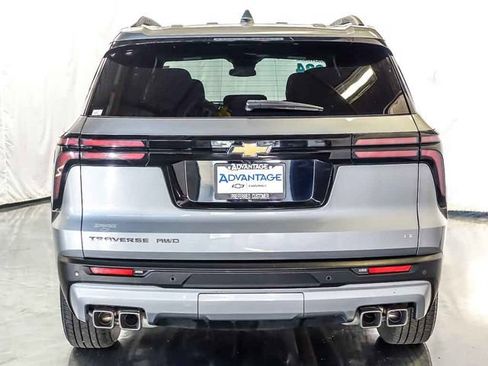 Certified 2024 Chevrolet Traverse LT AWD/4WD image 7