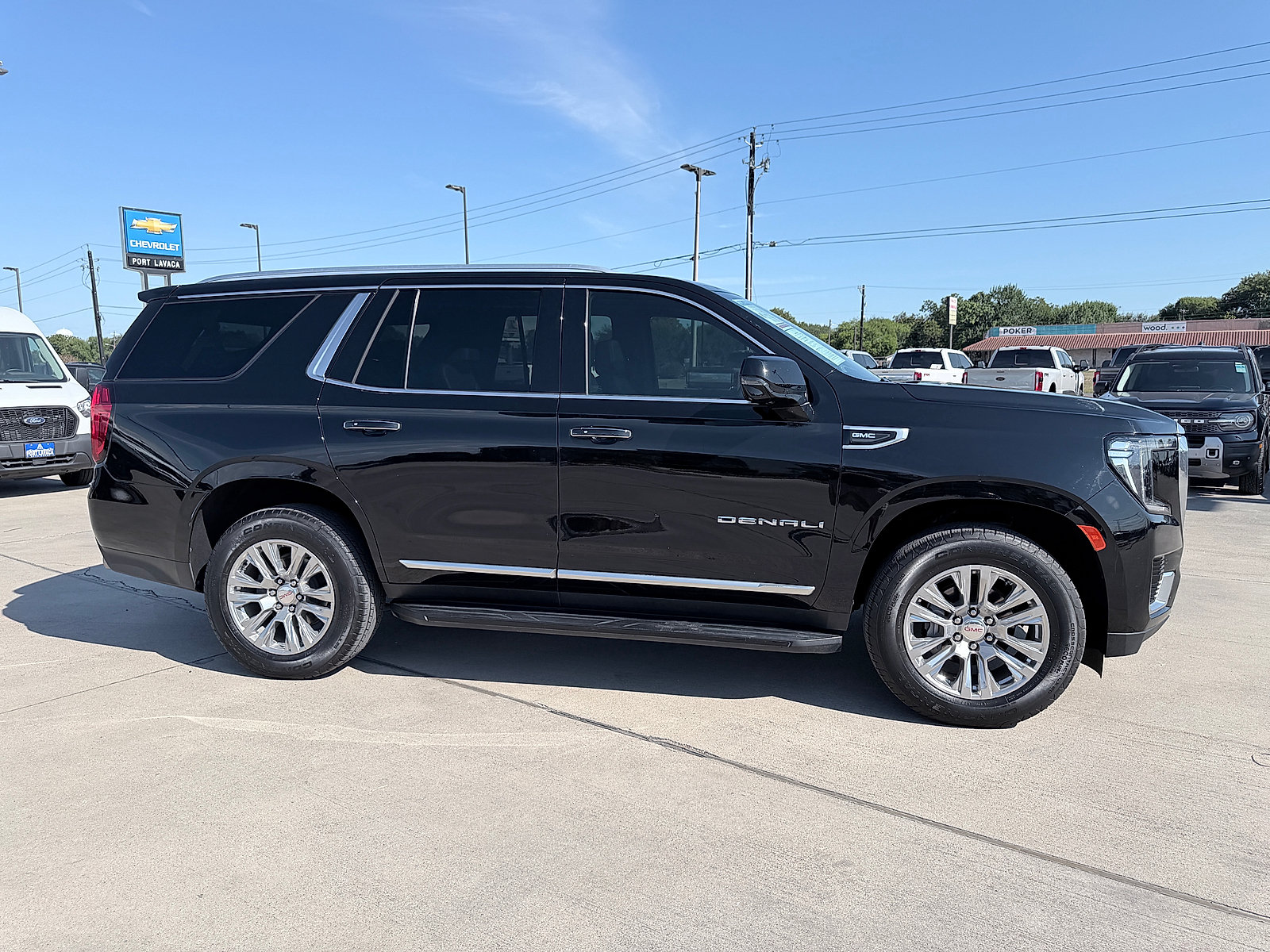 Used 2024 GMC Yukon Denali AWD/4WD image 8
