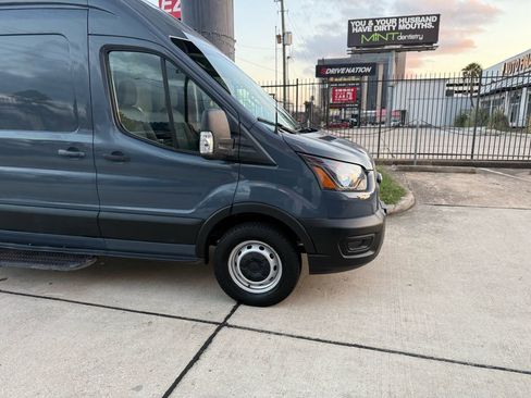 Used 2020 Ford Transit 250 148 High Roof Extended RWD image 6