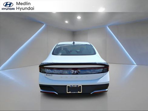 New 2026 Hyundai Sonata SE image 16