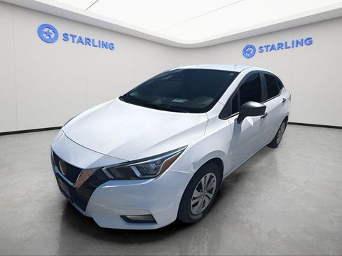 Used 2020 Nissan Versa S FWD image 2