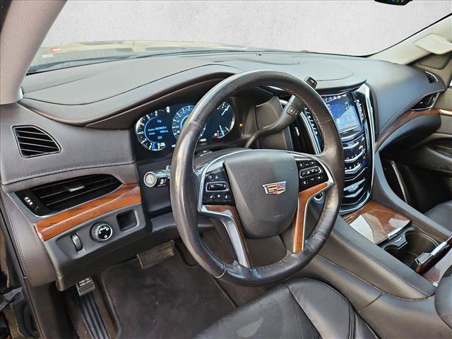 Used 2020 Cadillac Escalade 2WD image 10