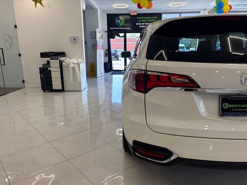 Used 2018 Acura RDX AWD w/ Technology Package image 13