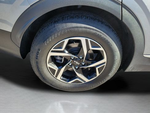 Certified 2024 Kia Sportage LX FWD image 29