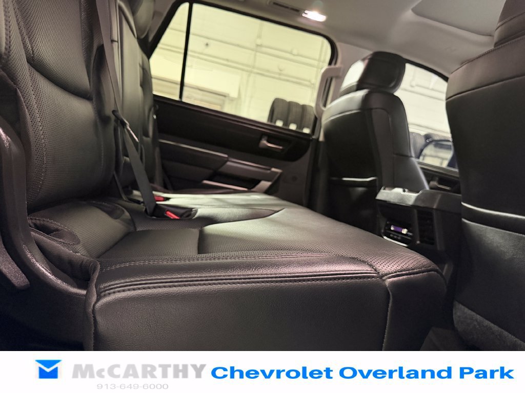 Used 2024 Toyota Sequoia SR5 w/ SR5 Premium Package AWD/4WD image 33