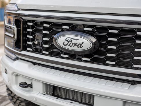 Used 2026 Ford F450 Platinum image 23