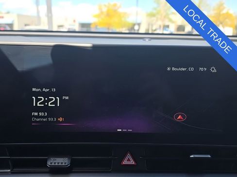 Used 2025 Kia Sportage EX image 16