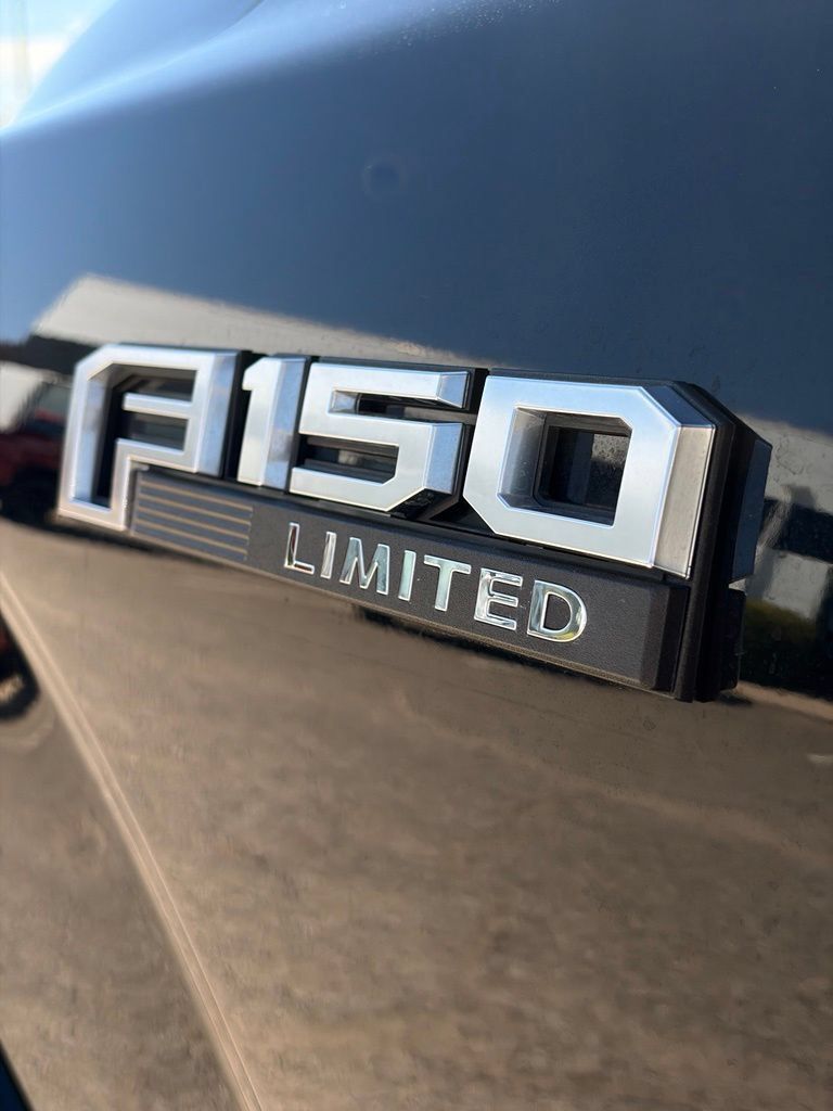 Used 2018 Ford F150 Limited AWD/4WD image 10