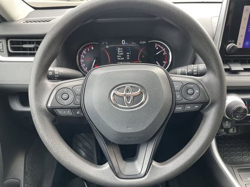 Used 2023 Toyota RAV4 XLE image 16