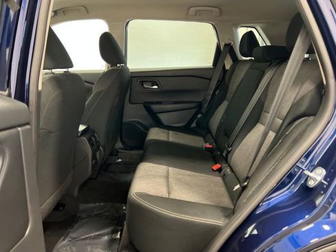 Used 2025 Nissan Rogue SV image 17