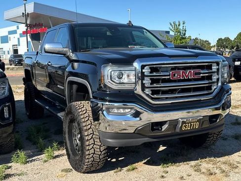 Used 2017 GMC Sierra 1500 SLT w/ SLT Premium Package AWD/4WD image 2