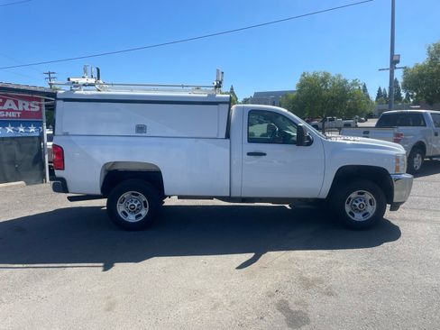 Used 2014 Chevrolet Silverado 2500 W/T AWD/4WD image 7