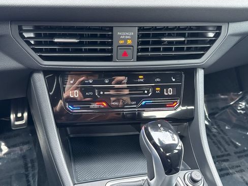 Used 2026 Volkswagen Jetta Sport FWD image 19