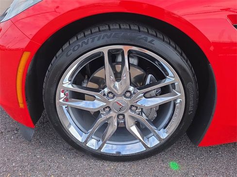 Used 2017 Chevrolet Corvette Stingray Coupe w/ 1LT image 9