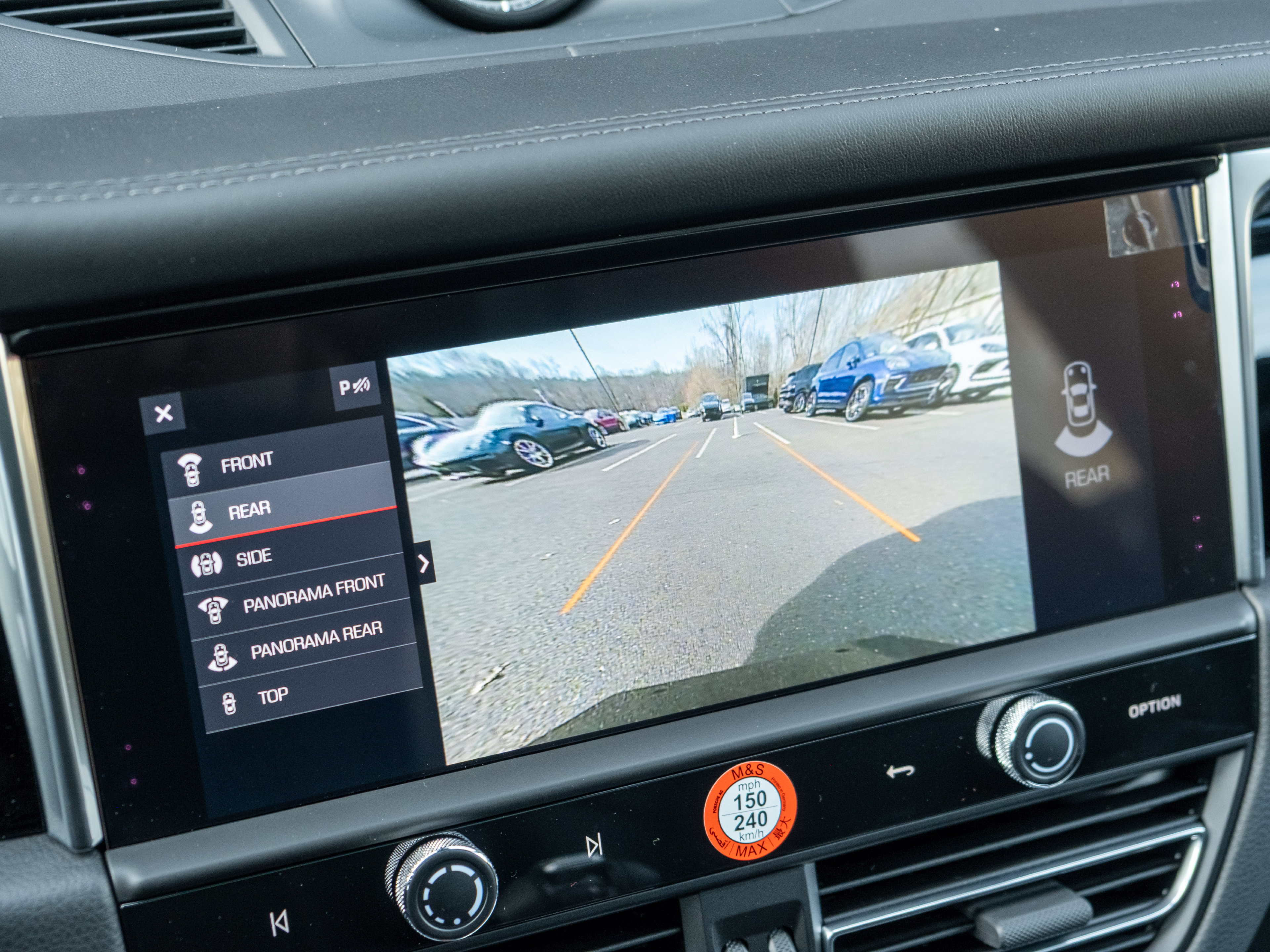 Certified 2026 Porsche Macan AWD/4WD image 28