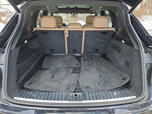 Certified 2022 Porsche Cayenne image 37