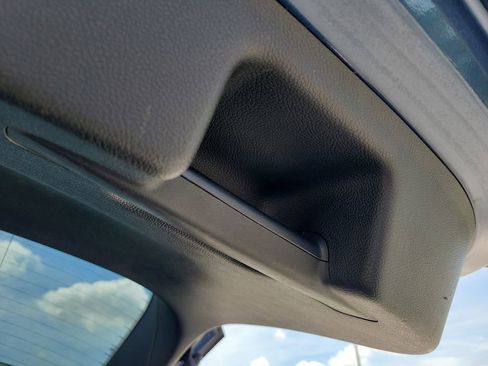 Used 2019 Ford Edge SEL FWD image 11