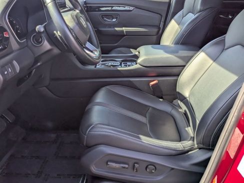 Used 2023 Honda Pilot EX-L image 14