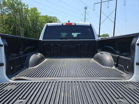 Used 2024 RAM 1500 Laramie RWD image 19