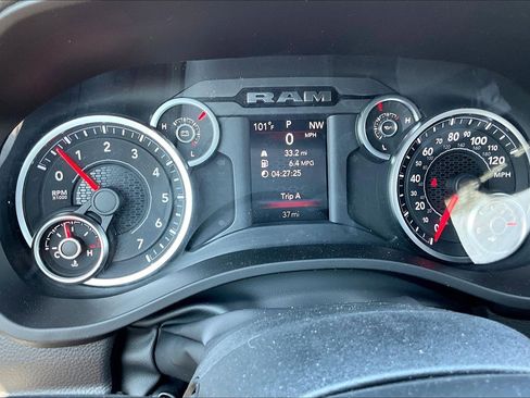 New 2026 RAM 1500 Big Horn AWD/4WD image 23