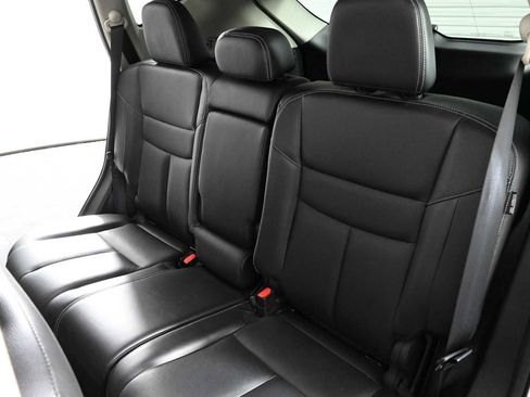 Used 2023 Nissan Murano SL w/ Cargo Package AWD/4WD image 13