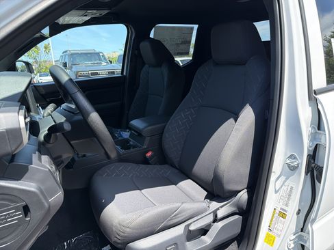 New 2026 Toyota Tacoma SR AWD/4WD image 13