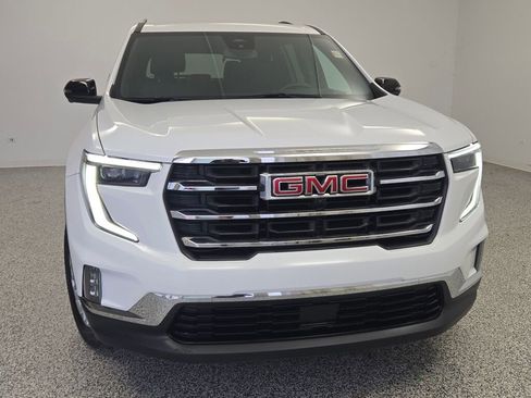 Used 2024 GMC Acadia Elevation AWD/4WD image 4