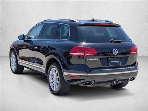 Used 2015 Volkswagen Touareg Sport AWD/4WD image 8
