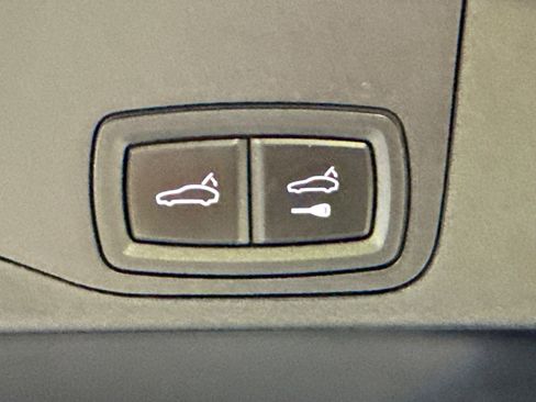 Certified 2022 Porsche Taycan Turbo S image 14