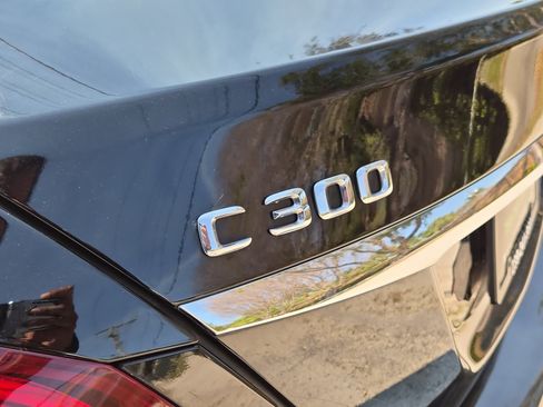 Used 2015 Mercedes-Benz C 300 4MATIC Sedan image 7