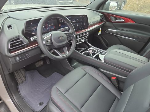 New 2026 Chevrolet Traverse Z71 w/ Driver Confidence Package image 8