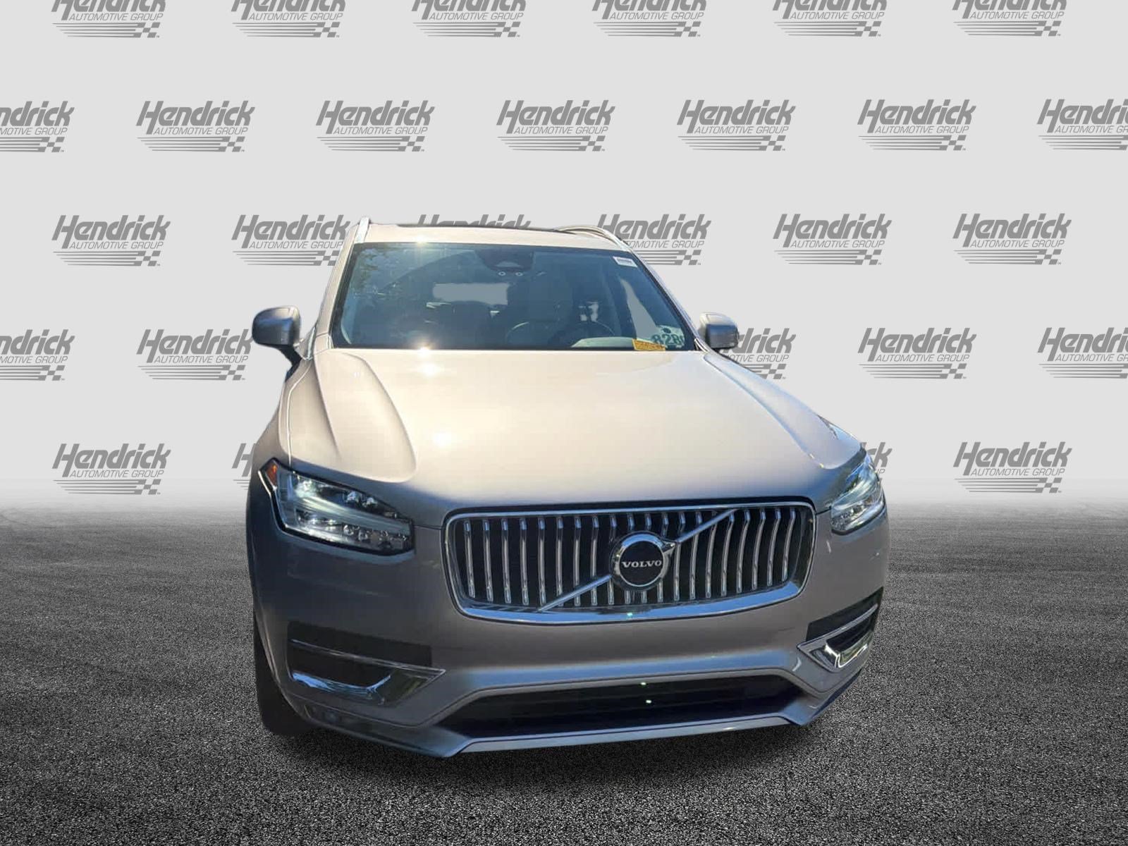 Used 2024 Volvo XC90 B6 Core w/ Protection Package Premier AWD/4WD image 5
