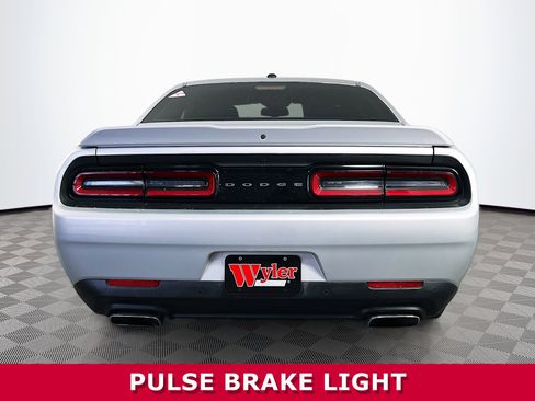 Used 2022 Dodge Challenger R/T image 24