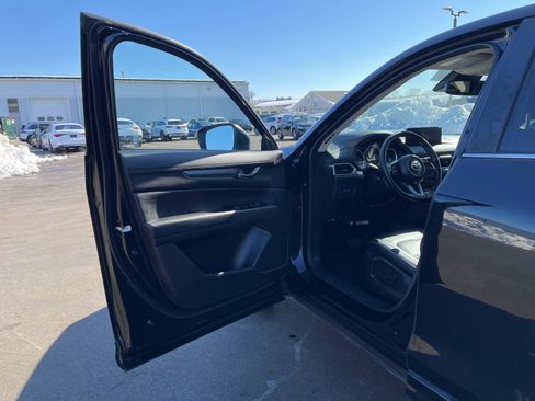 Used 2025 MAZDA CX-5 AWD 2.5 S w/ Preferred Package image 16