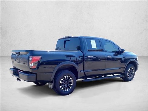Used 2020 Nissan Titan PRO-4X w/ Pro-4x Convenience Package AWD/4WD image 4