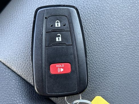 Used 2024 Toyota 4Runner SR5 Premium image 29