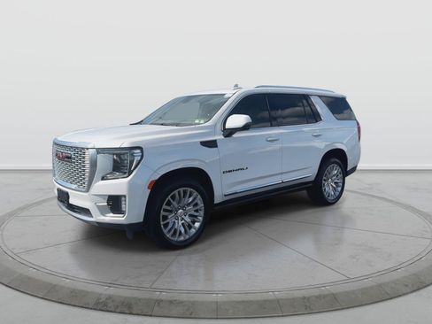 Used 2023 GMC Yukon Denali AWD/4WD image 4