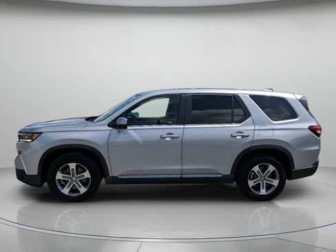 Used 2023 Honda Pilot EX-L image 5