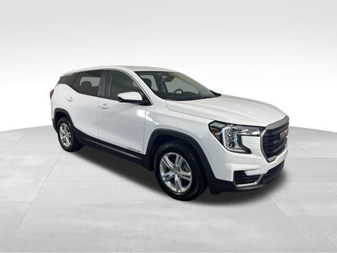 Used 2024 GMC Terrain SLE FWD image 7