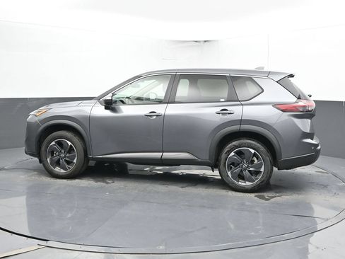 Used 2024 Nissan Rogue SV FWD image 9