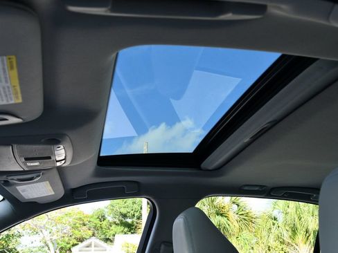 Used 2018 INFINITI Q50 Luxe w/ Sensory Package (Luxe) RWD image 56