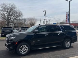 Used 2024 Chevrolet Suburban LT video 2