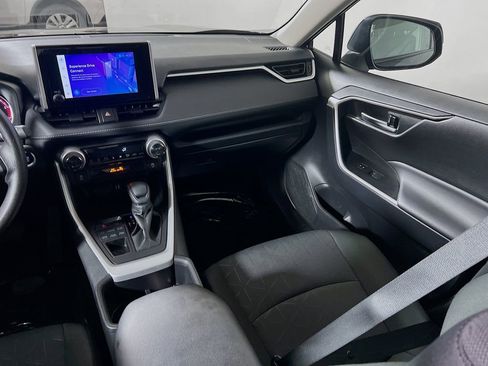 Certified 2025 Toyota RAV4 XLE AWD/4WD image 21